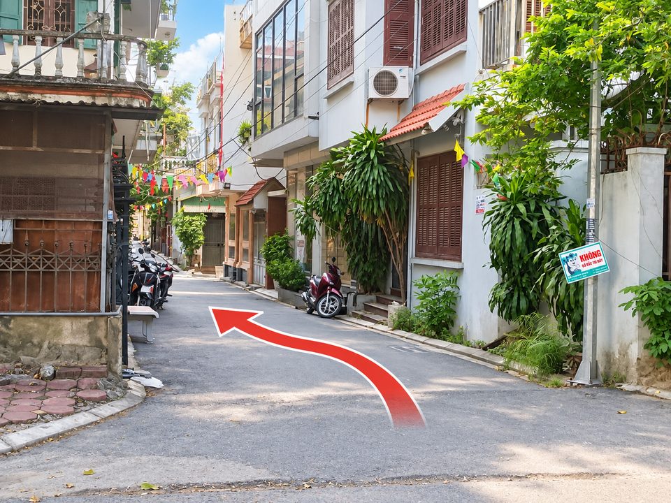 Bước 3: Rẽ vào Ngõ 247 Ngô Xuân Quảng